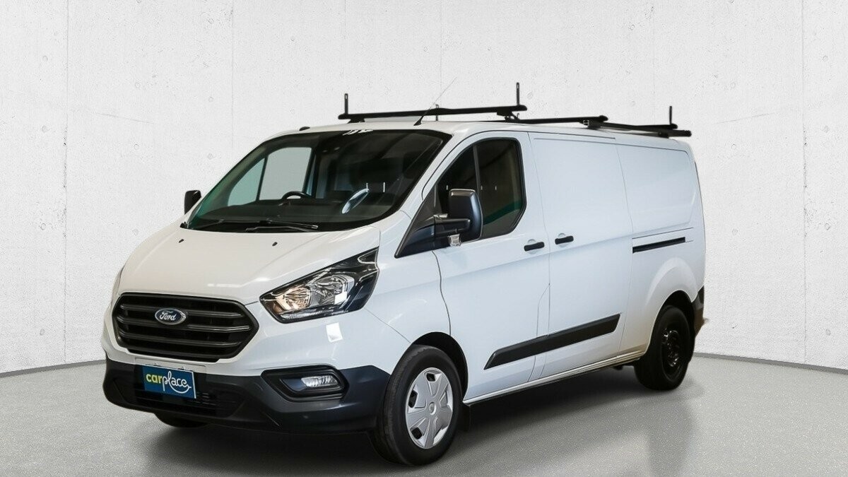 Ford Transit Custom image 3