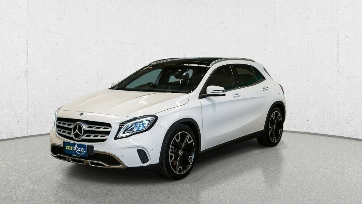 Mercedes Benz Gla-class image 4