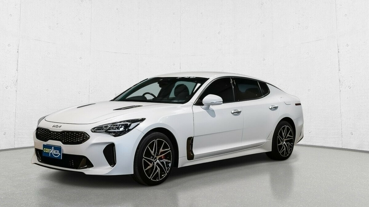 Kia Stinger image 3