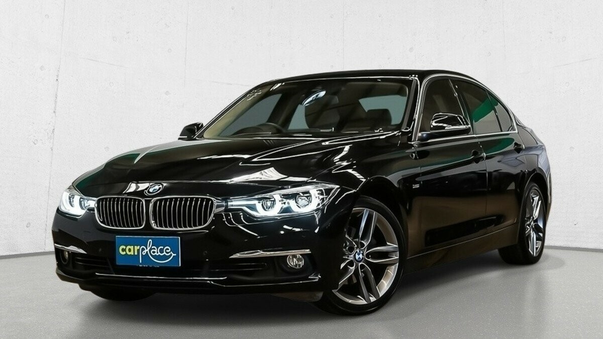 BMW 3 Series image 1