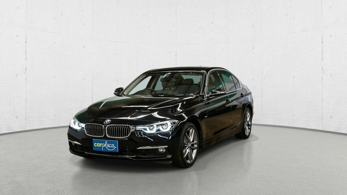 BMW 3 Series image 3