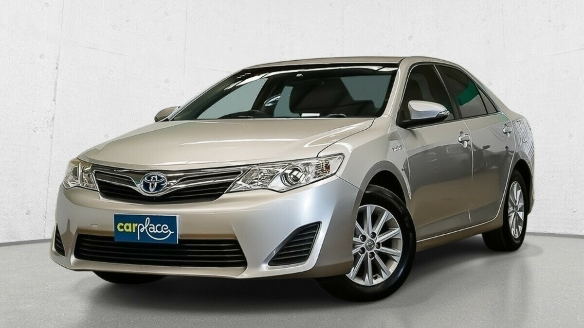 Toyota Camry image 1