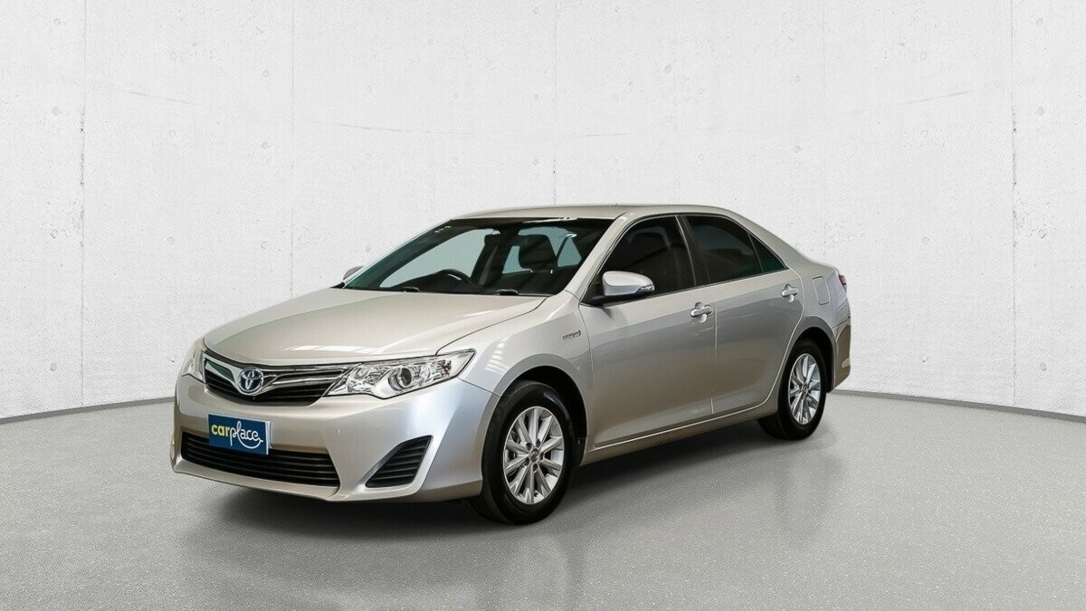 Toyota Camry image 4