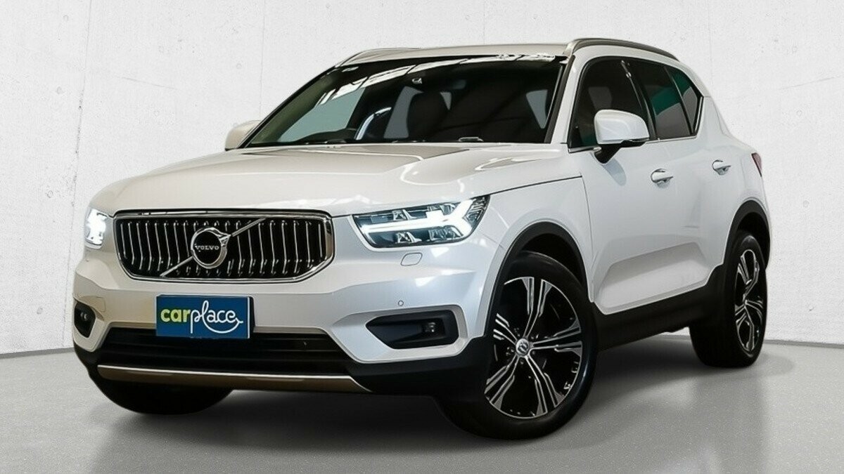 Volvo Xc40 image 1