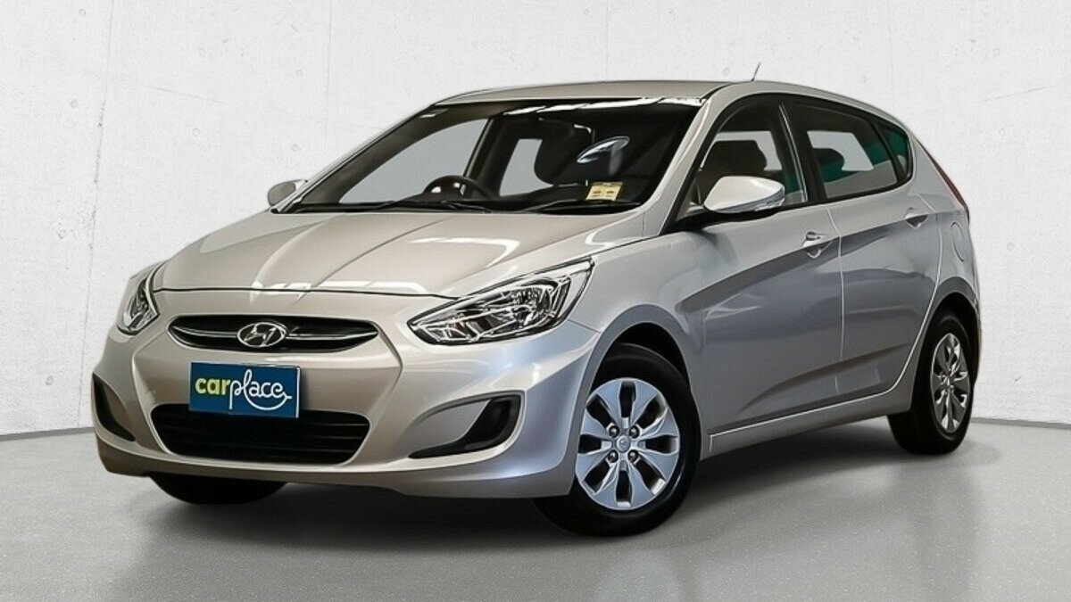 Hyundai Accent image 1