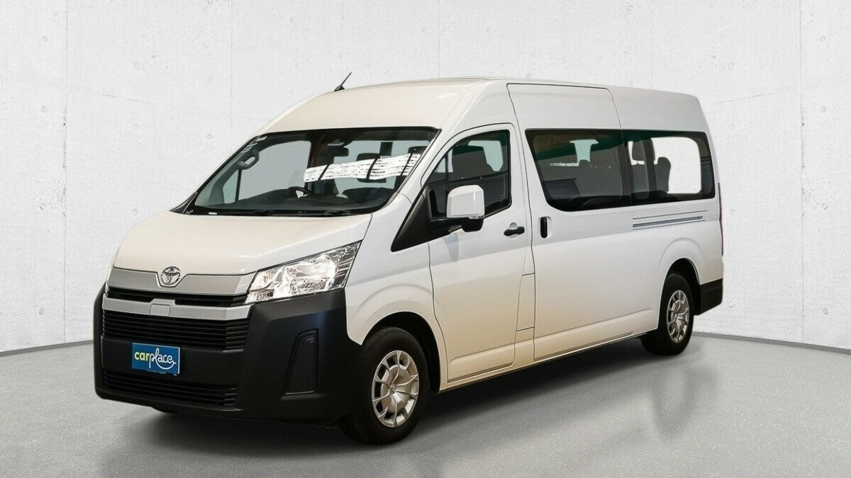 Toyota Hiace image 3