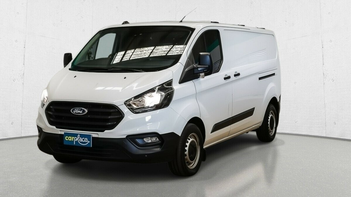 Ford Transit Custom image 3