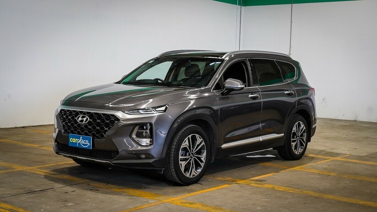 Hyundai Santa Fe image 3