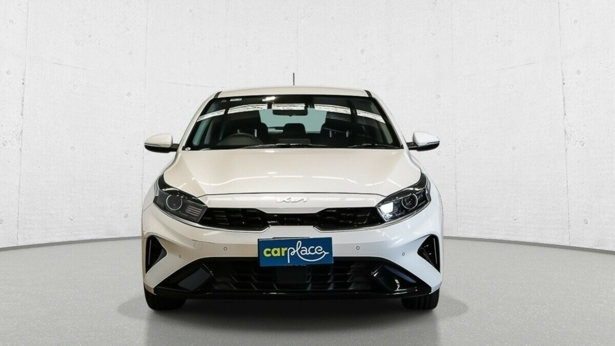 Kia Cerato image 2