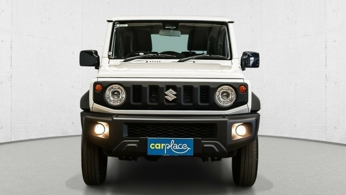 Suzuki Jimny image 2