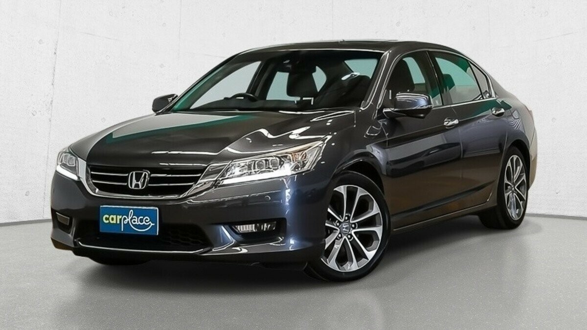 Honda Accord image 2