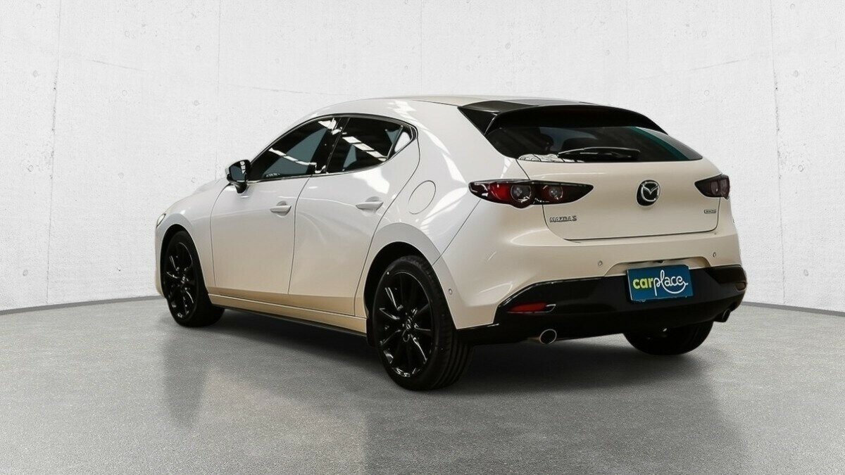 Mazda 3 image 4