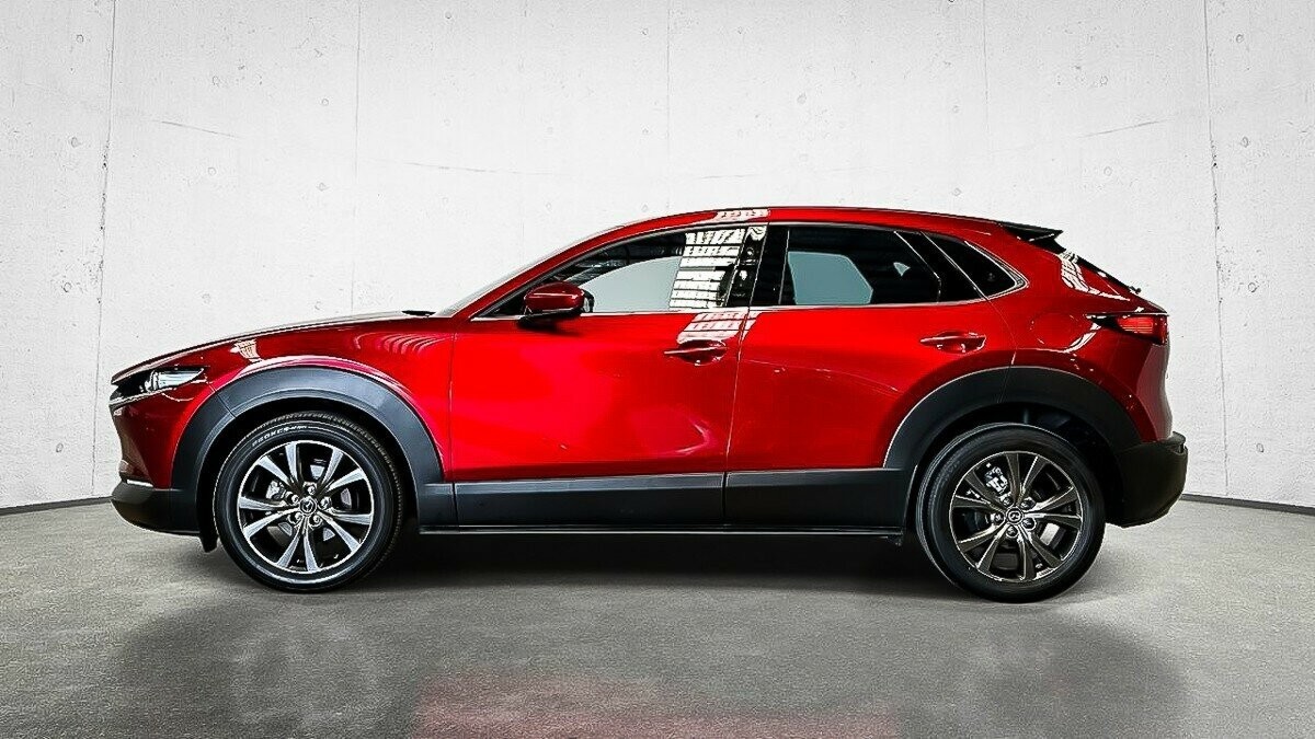 Mazda Cx-30 image 4