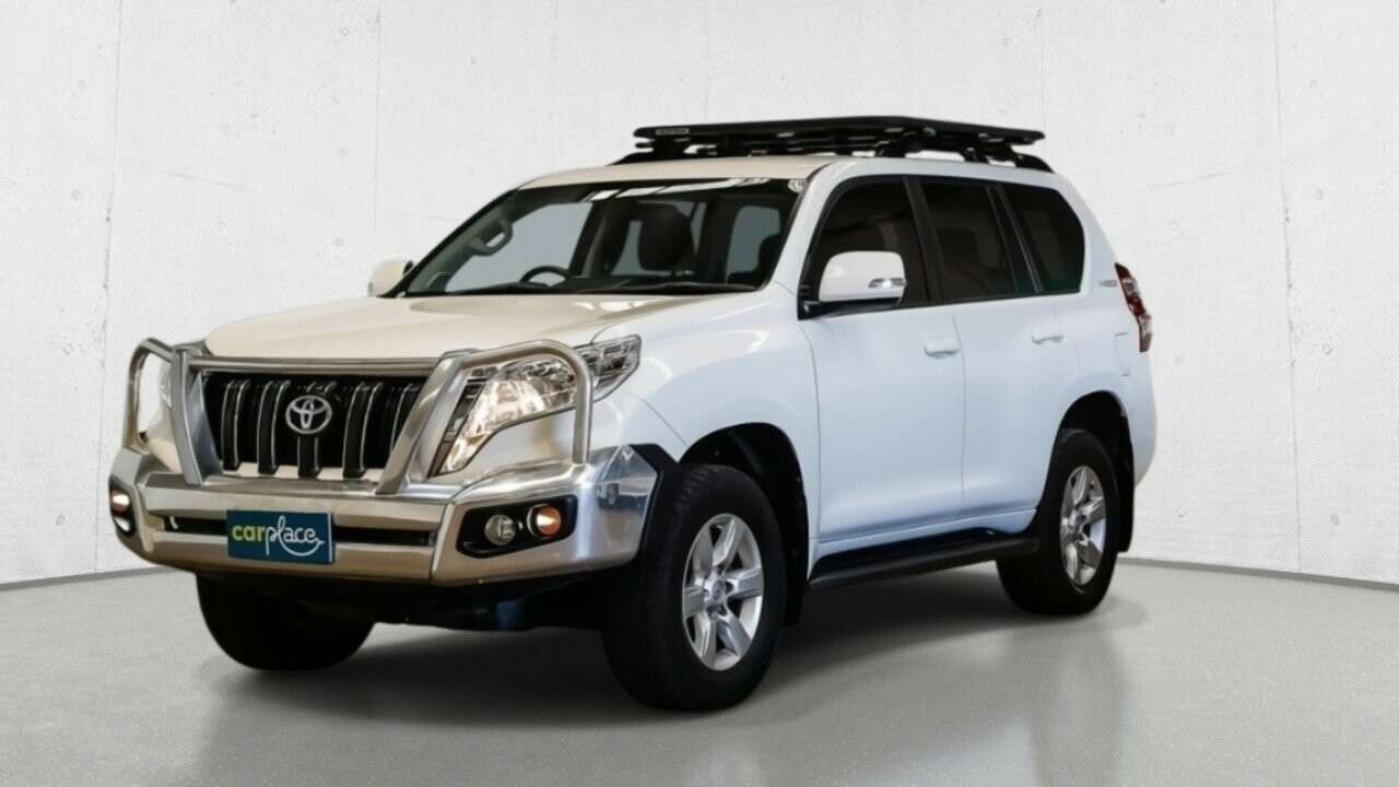 Toyota Landcruiser Prado image 3