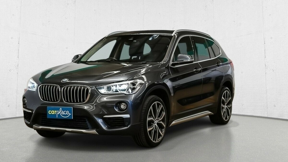 BMW X1 image 4