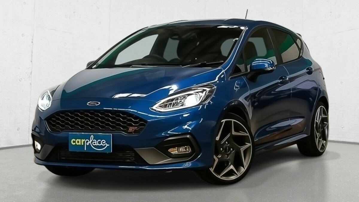 Ford Fiesta image 2