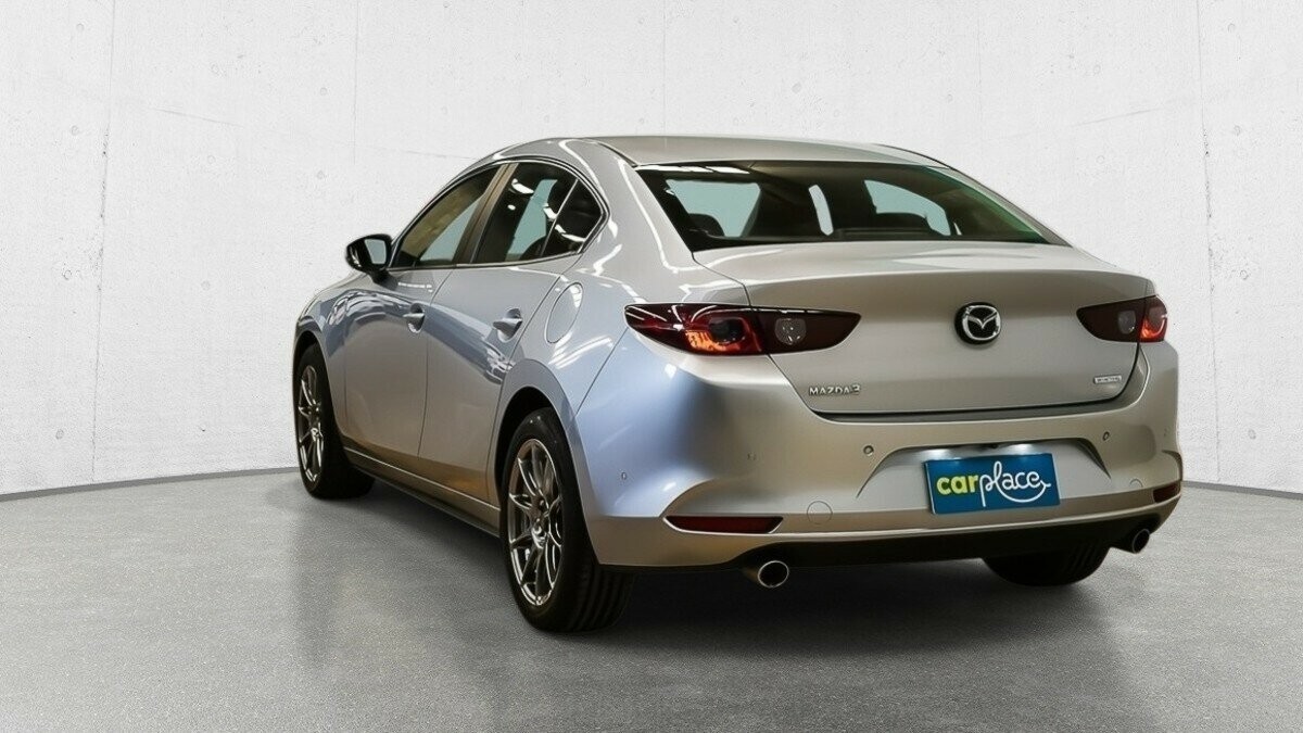 Mazda 3 image 4