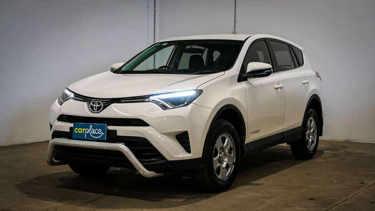 Toyota Rav4 image 4