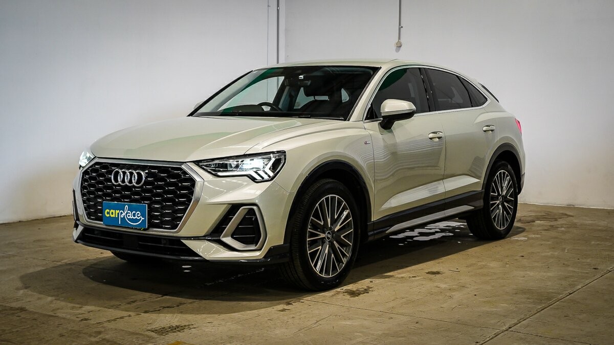 Audi Q3 image 4