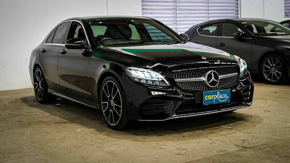 Mercedes Benz C-class image 3