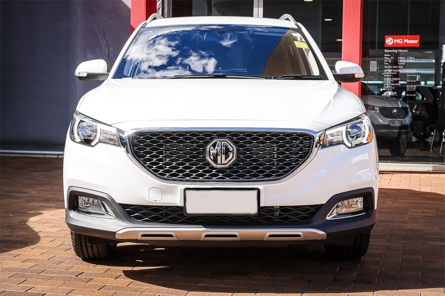 MG Zs image 2