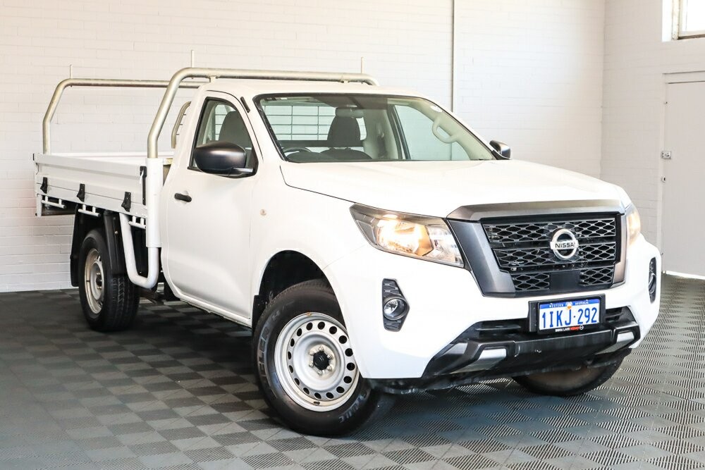 Nissan Navara image 1