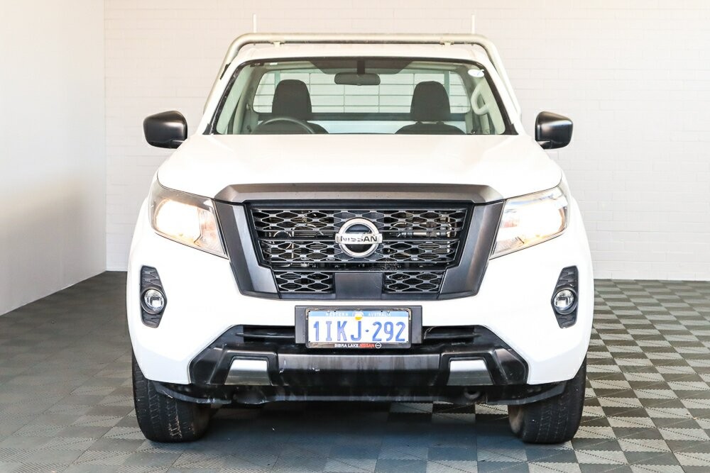 Nissan Navara image 4