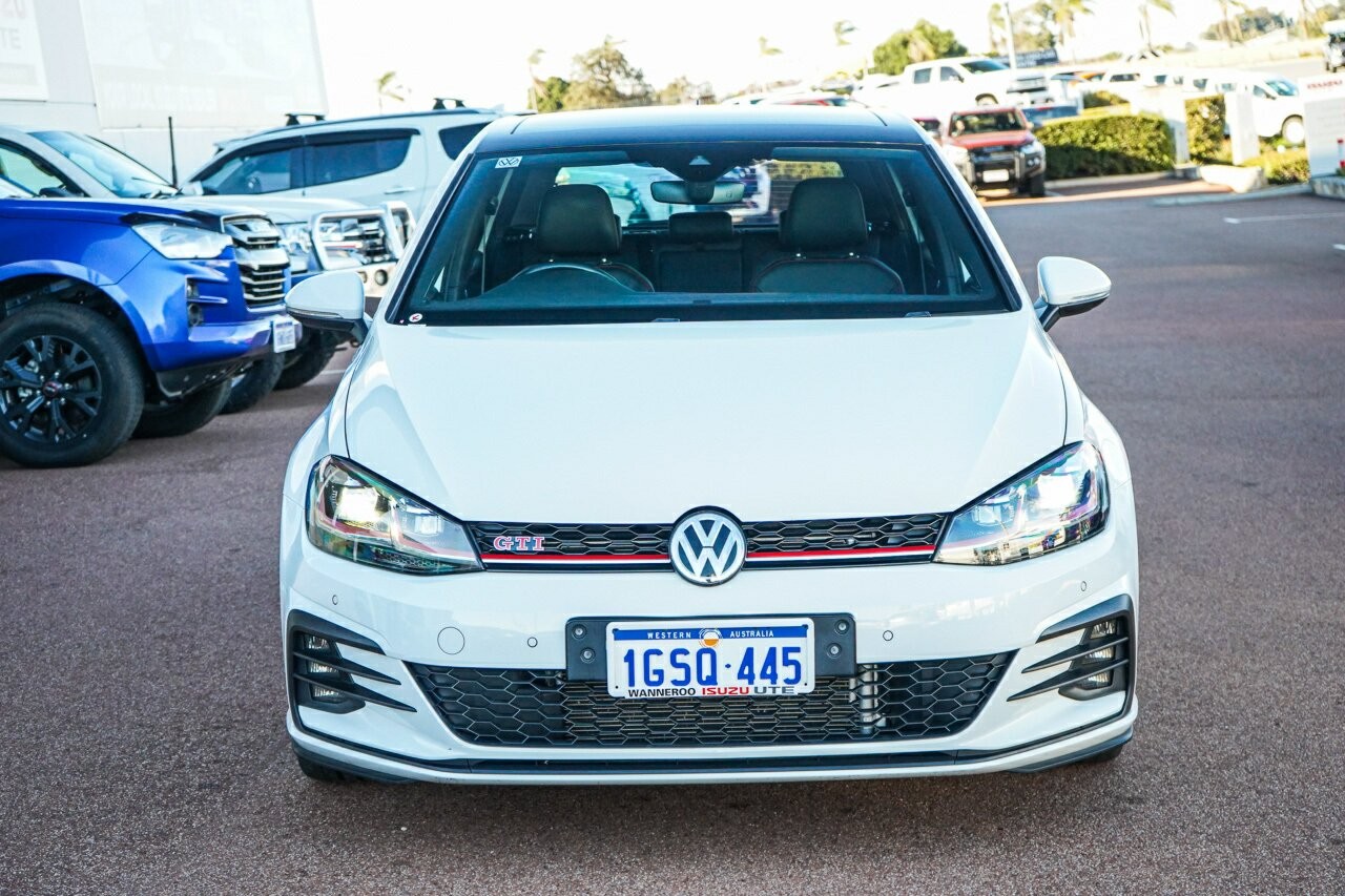 Volkswagen Golf image 3