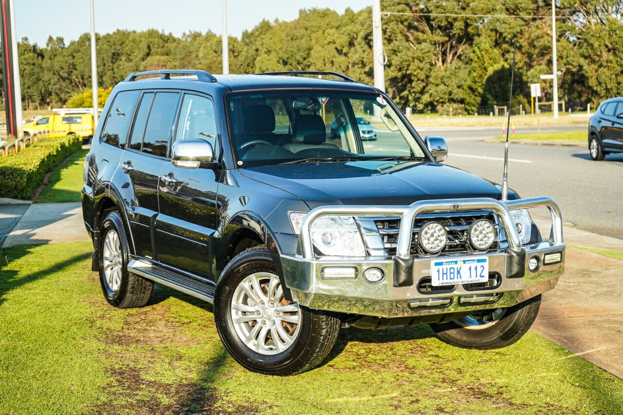 Mitsubishi Pajero image 1