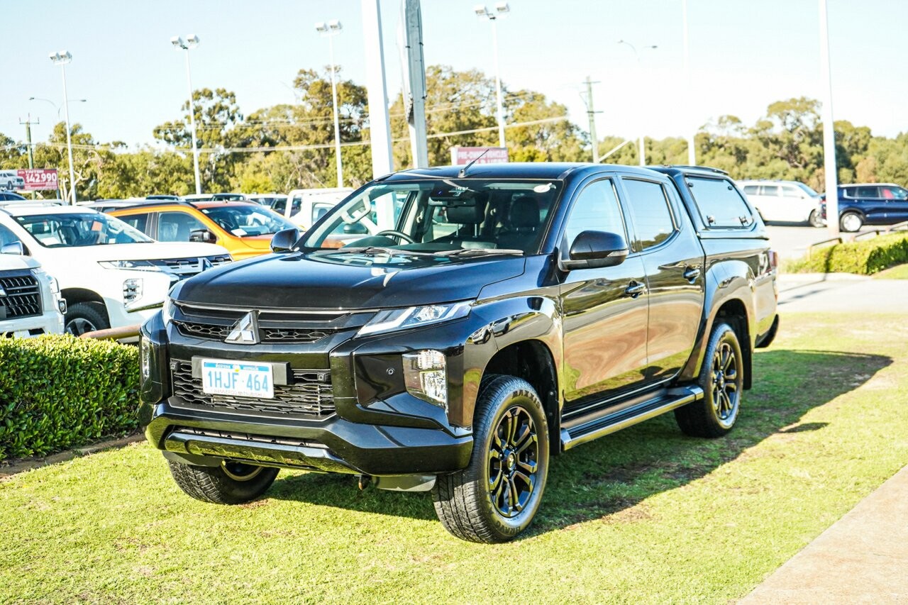 Mitsubishi Triton image 3