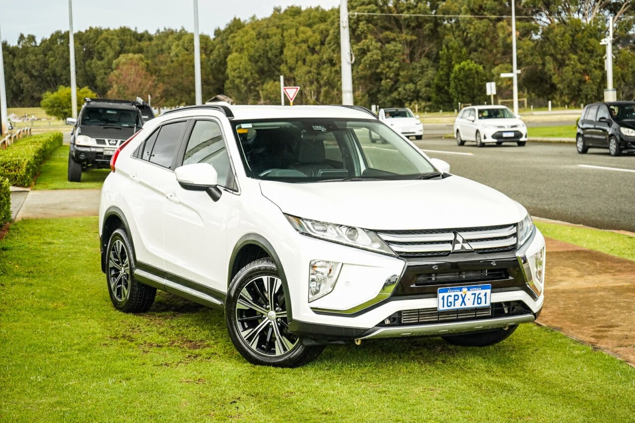 Mitsubishi Eclipse Cross image 1