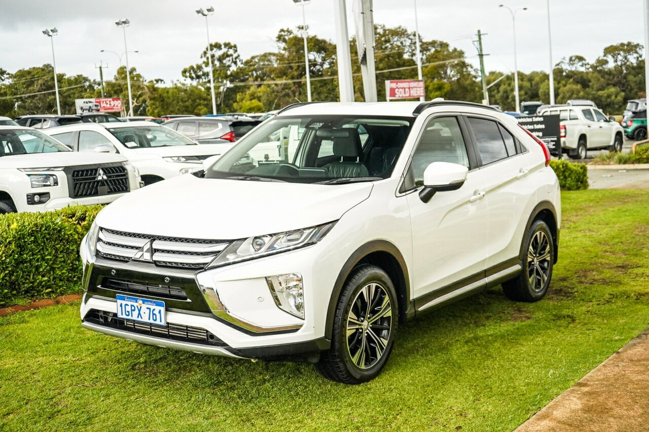 Mitsubishi Eclipse Cross image 3