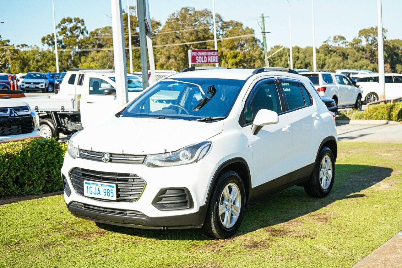 Holden Trax image 3