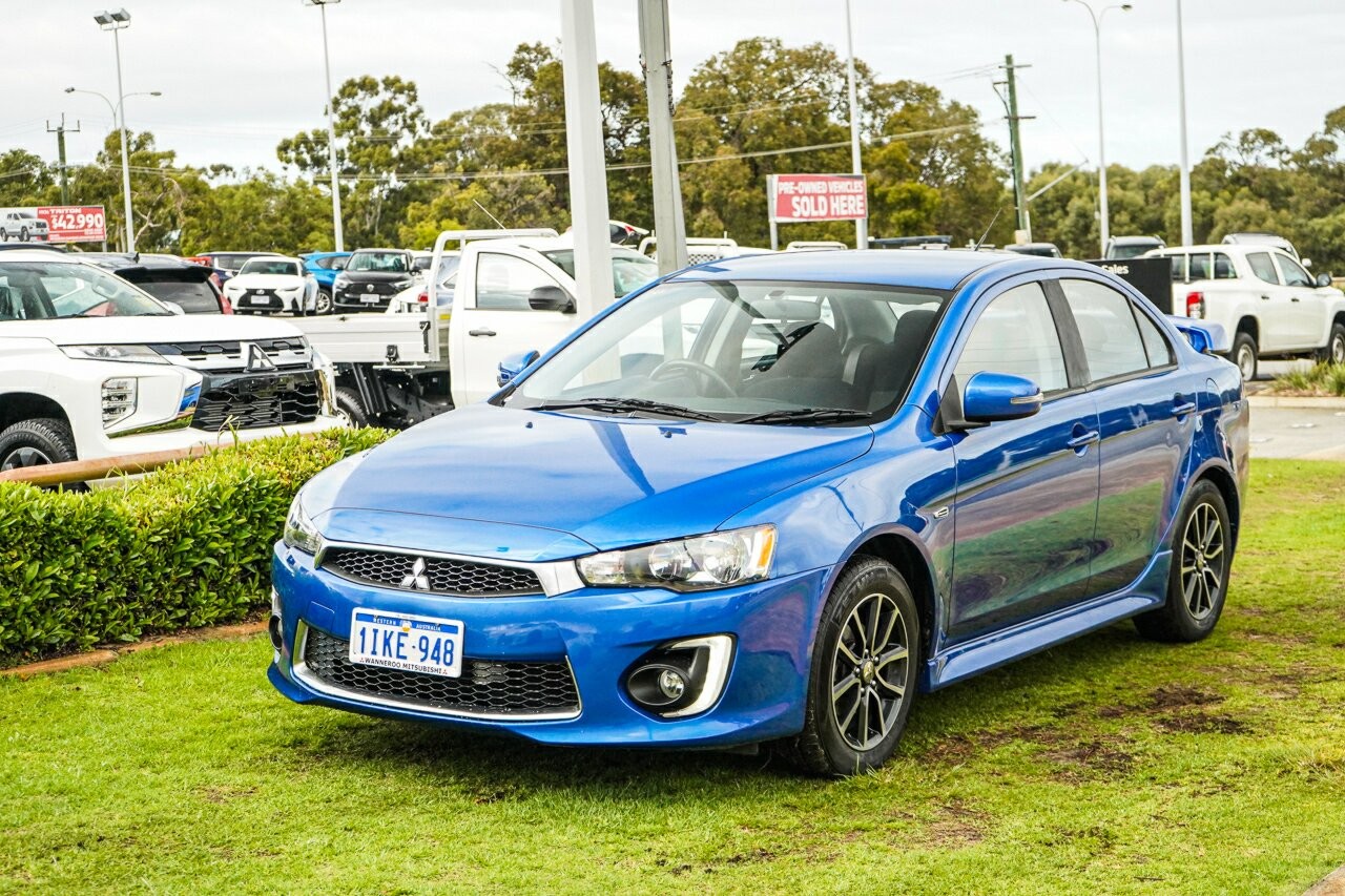 Mitsubishi Lancer image 3