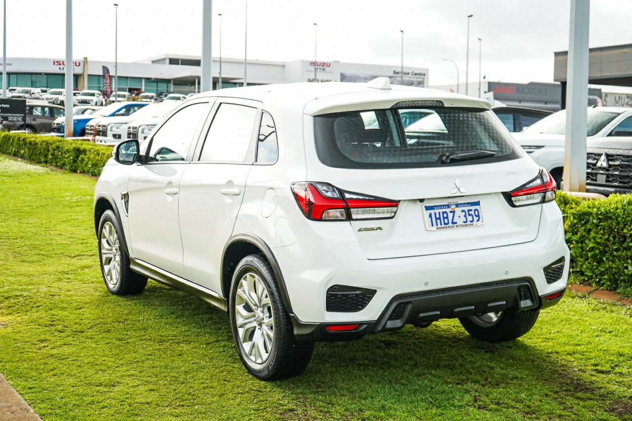 Mitsubishi Asx image 4