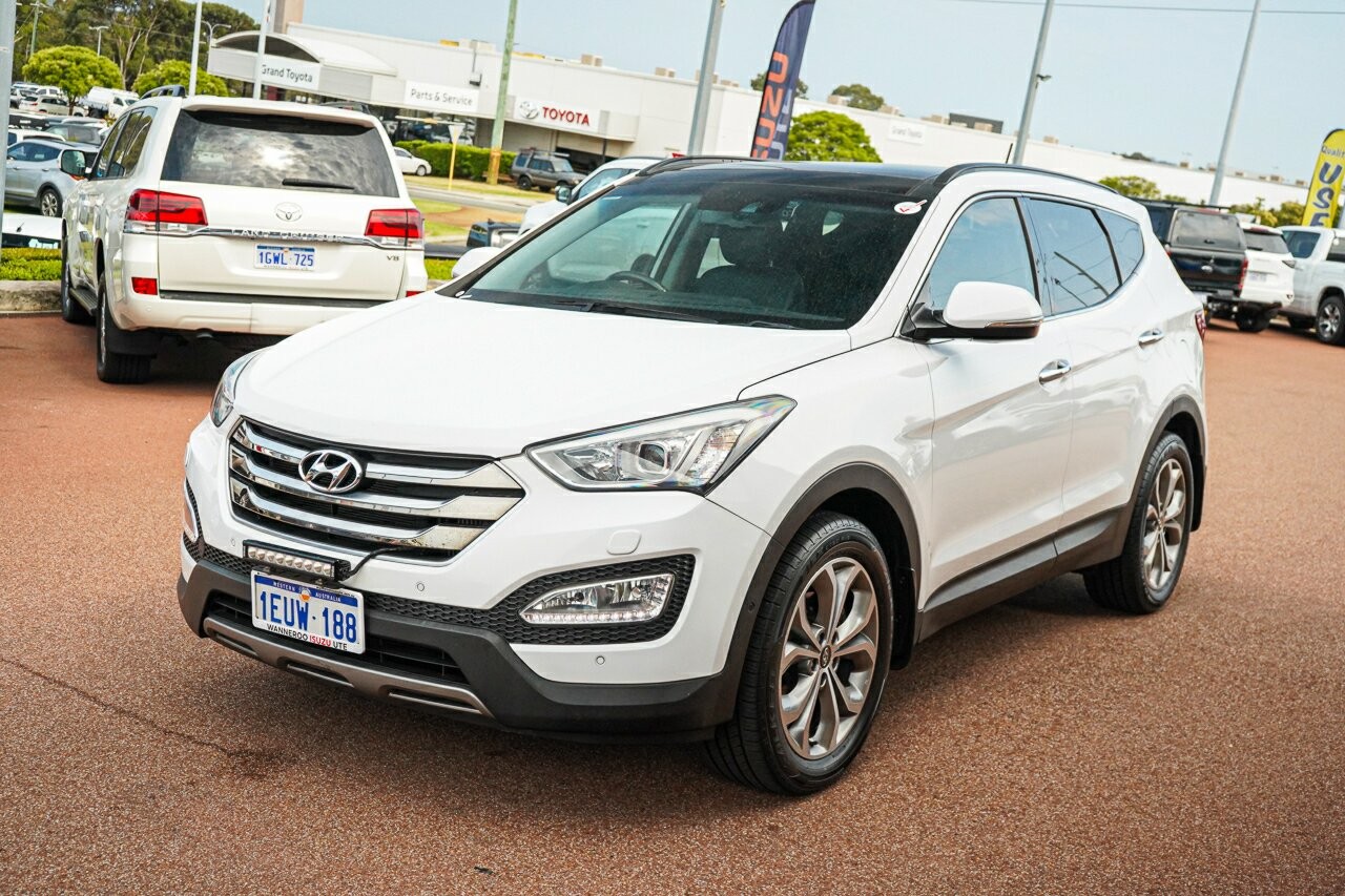 Hyundai Santa Fe image 4