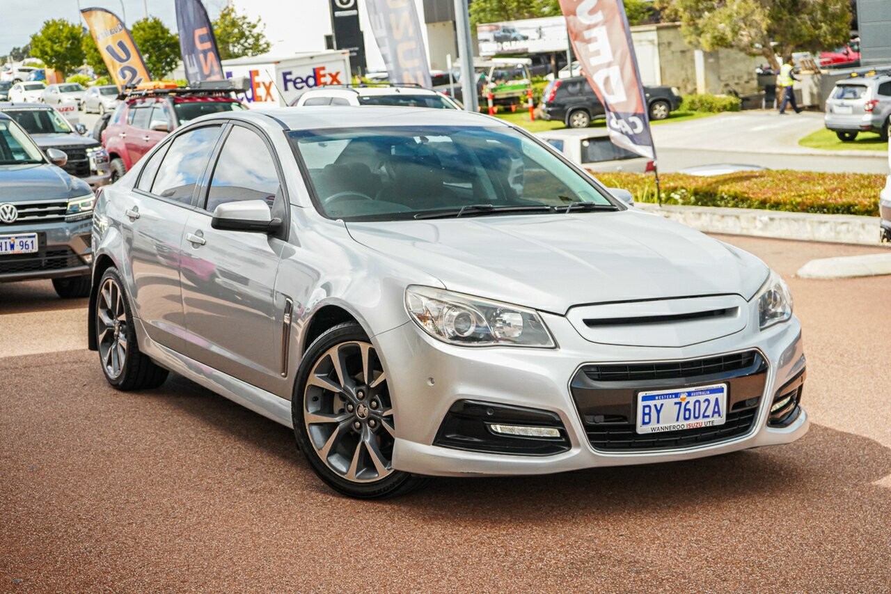 Holden Commodore image 1