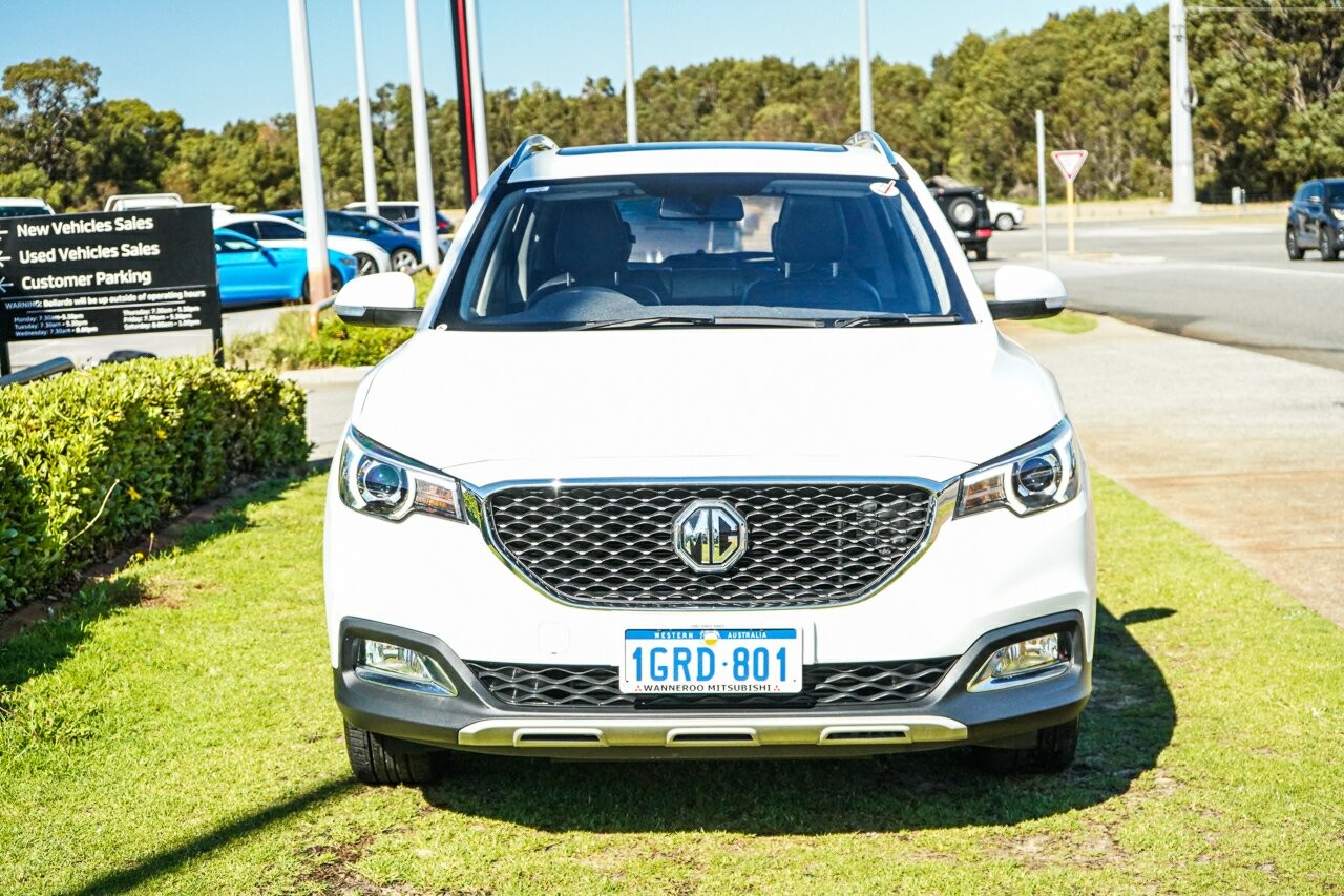 MG Zs image 2