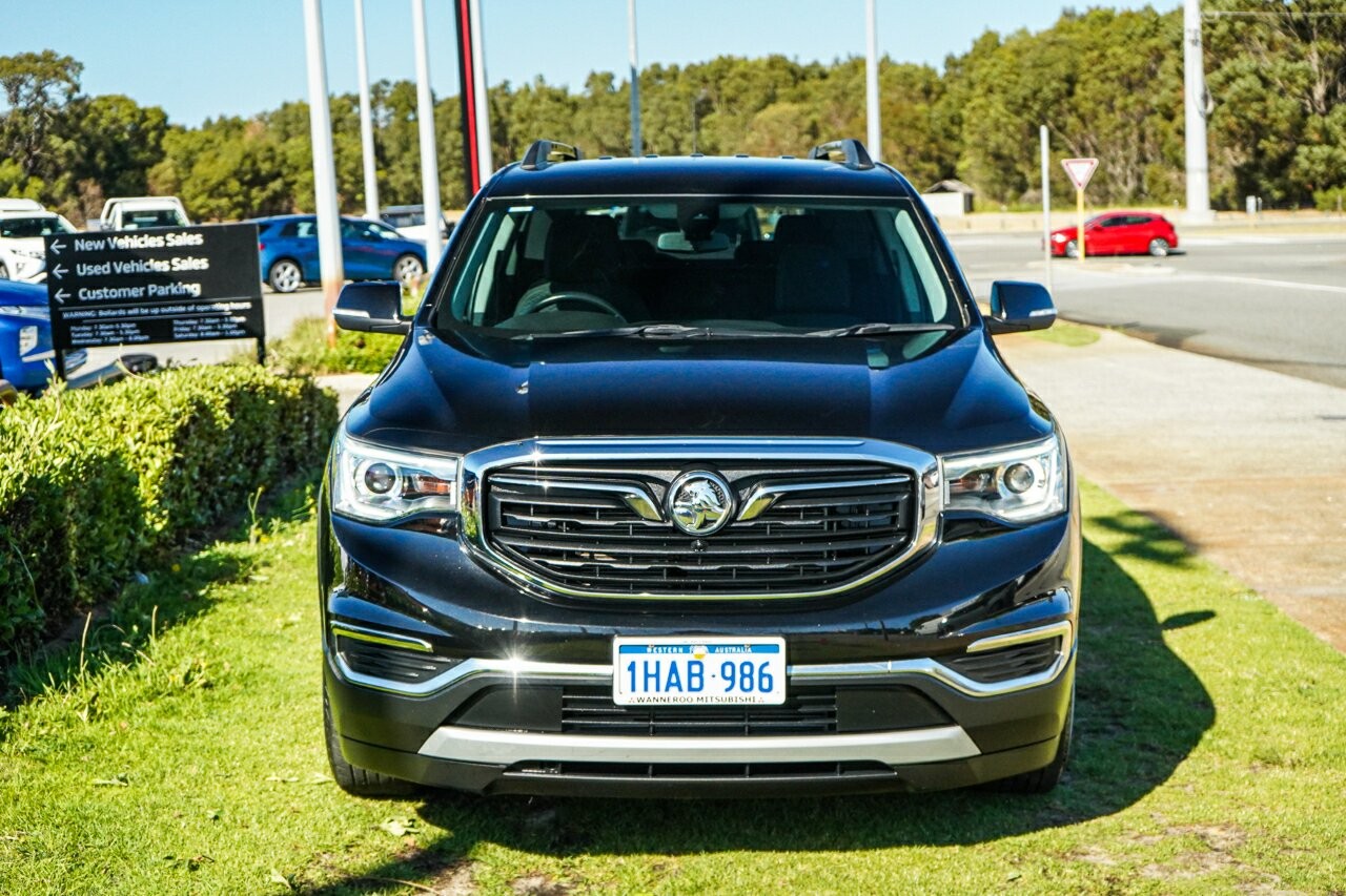 Holden Acadia image 2