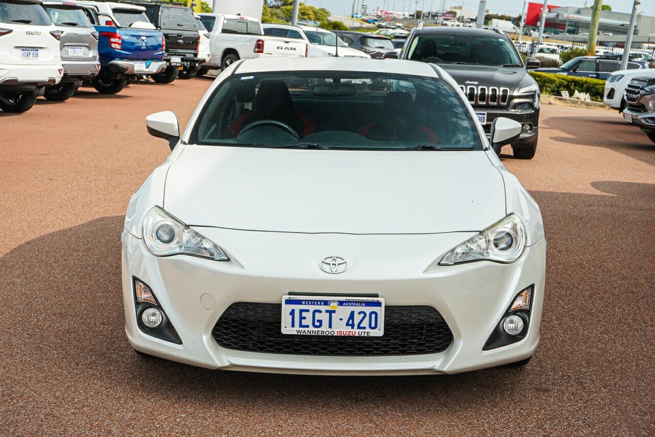 Toyota 86 image 3