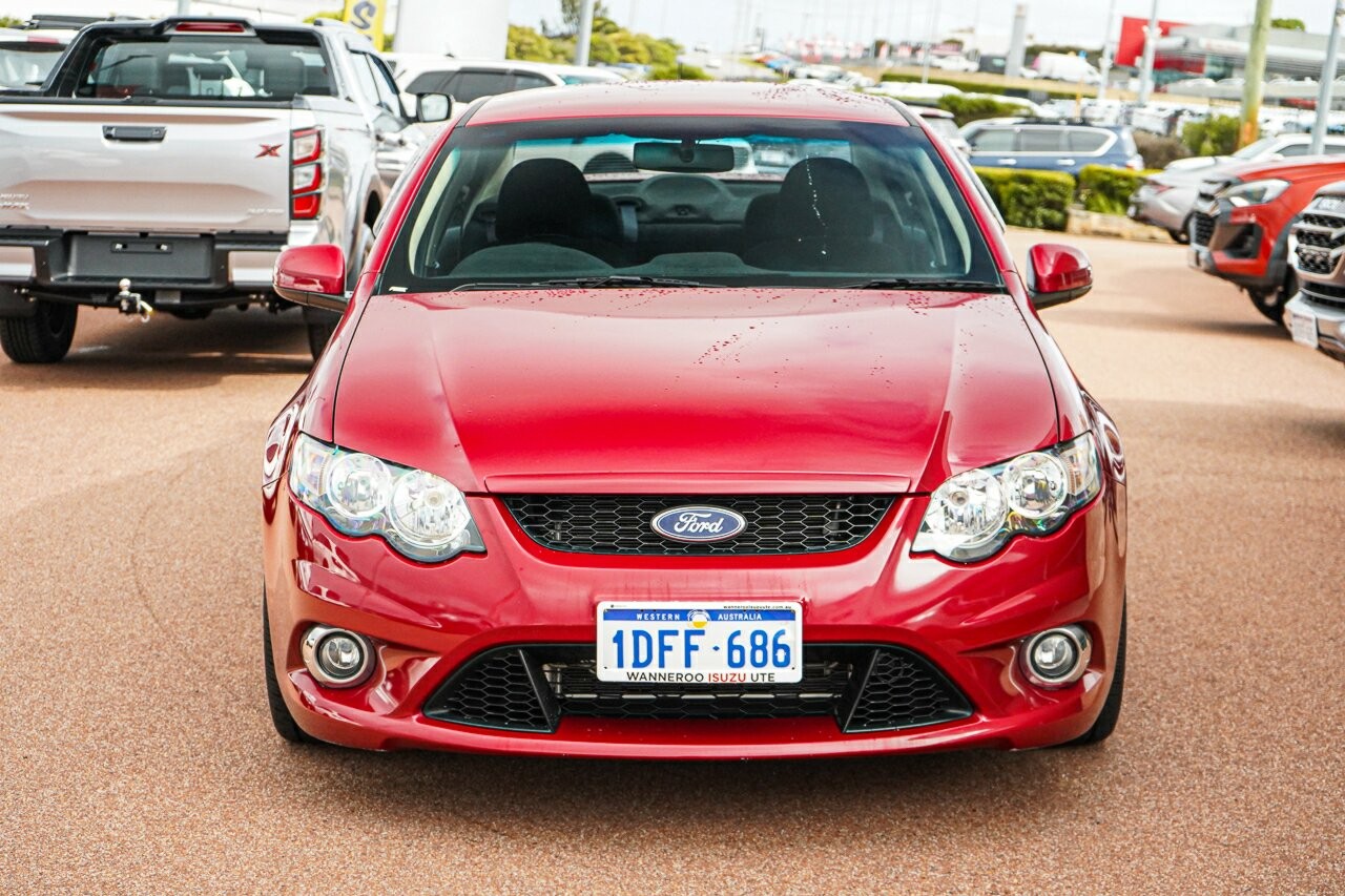 Ford Falcon image 3