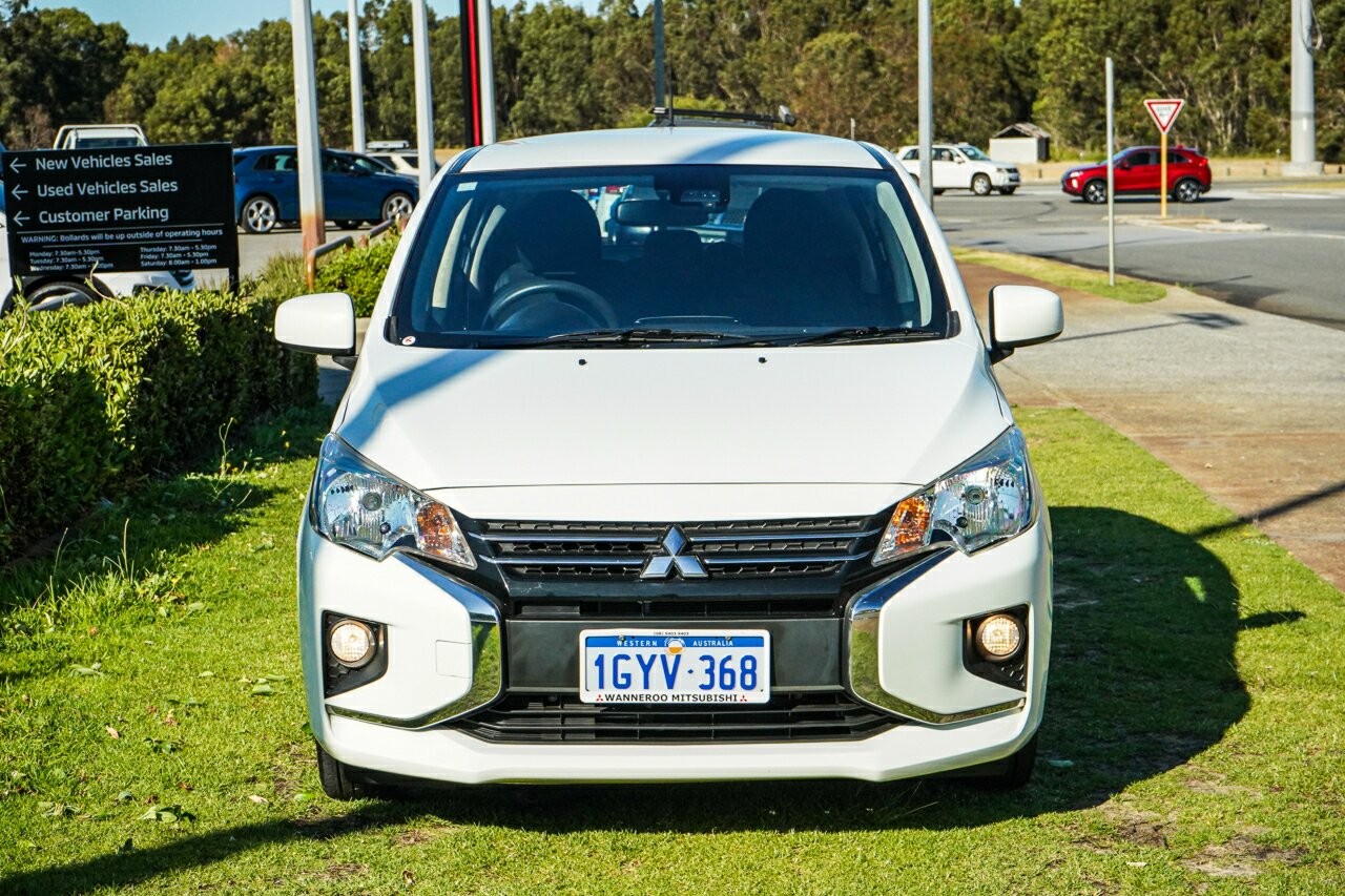 Mitsubishi Mirage image 2