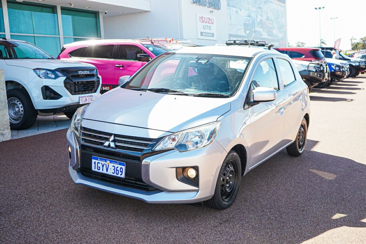 Mitsubishi Mirage image 4