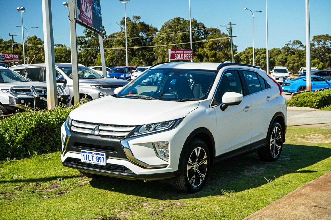 Mitsubishi Eclipse Cross image 1