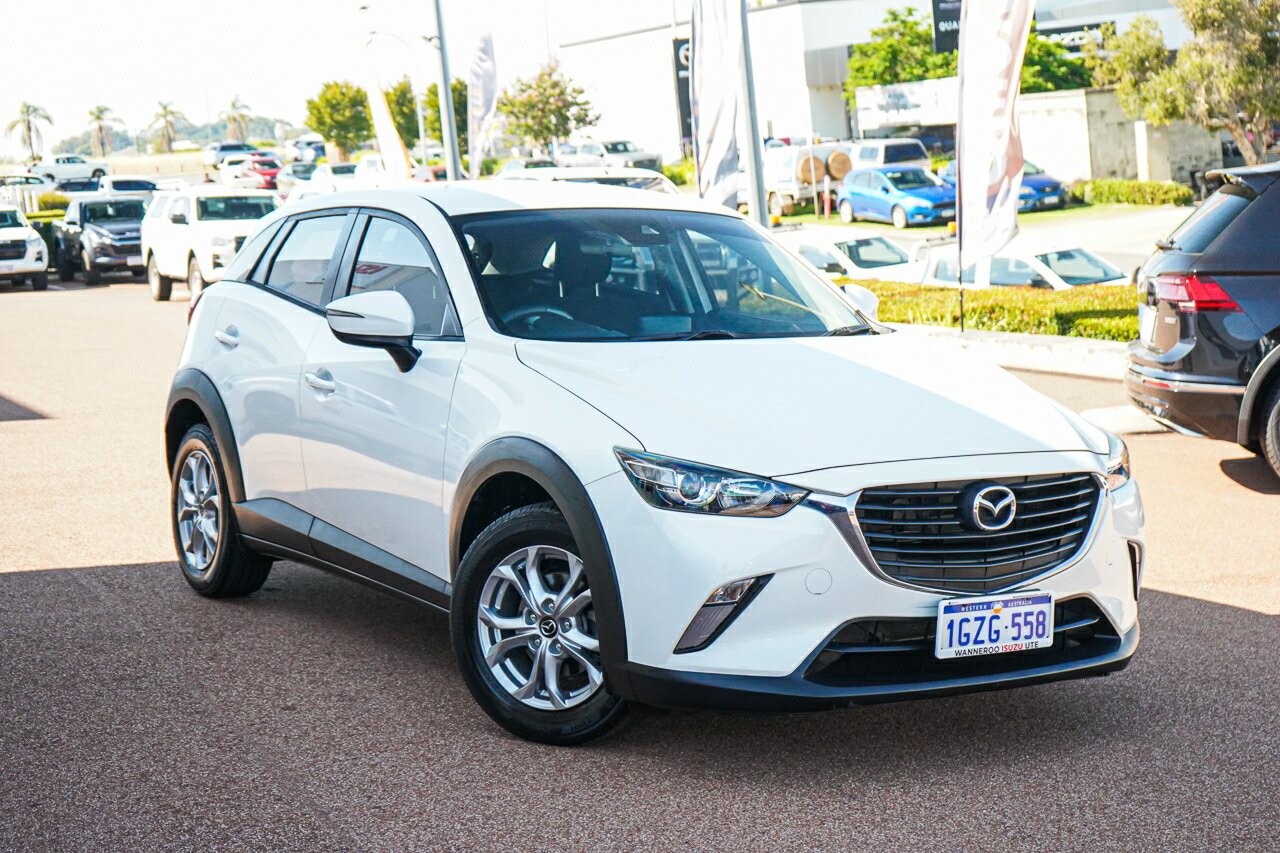 Mazda Cx-3 image 1