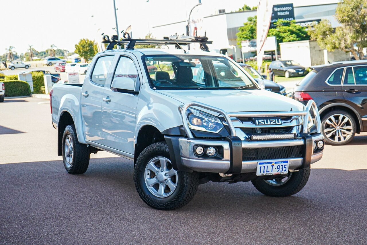 Isuzu D-max image 1