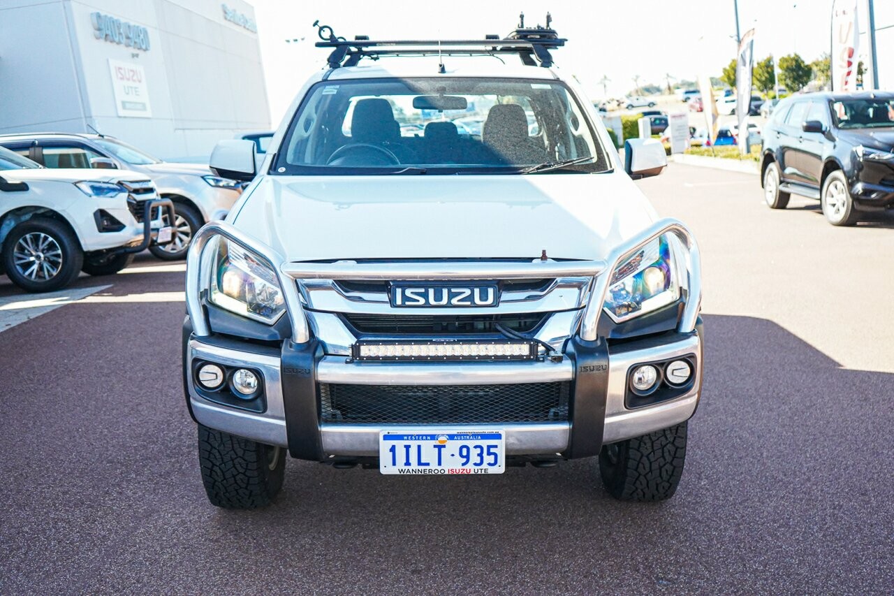 Isuzu D-max image 3