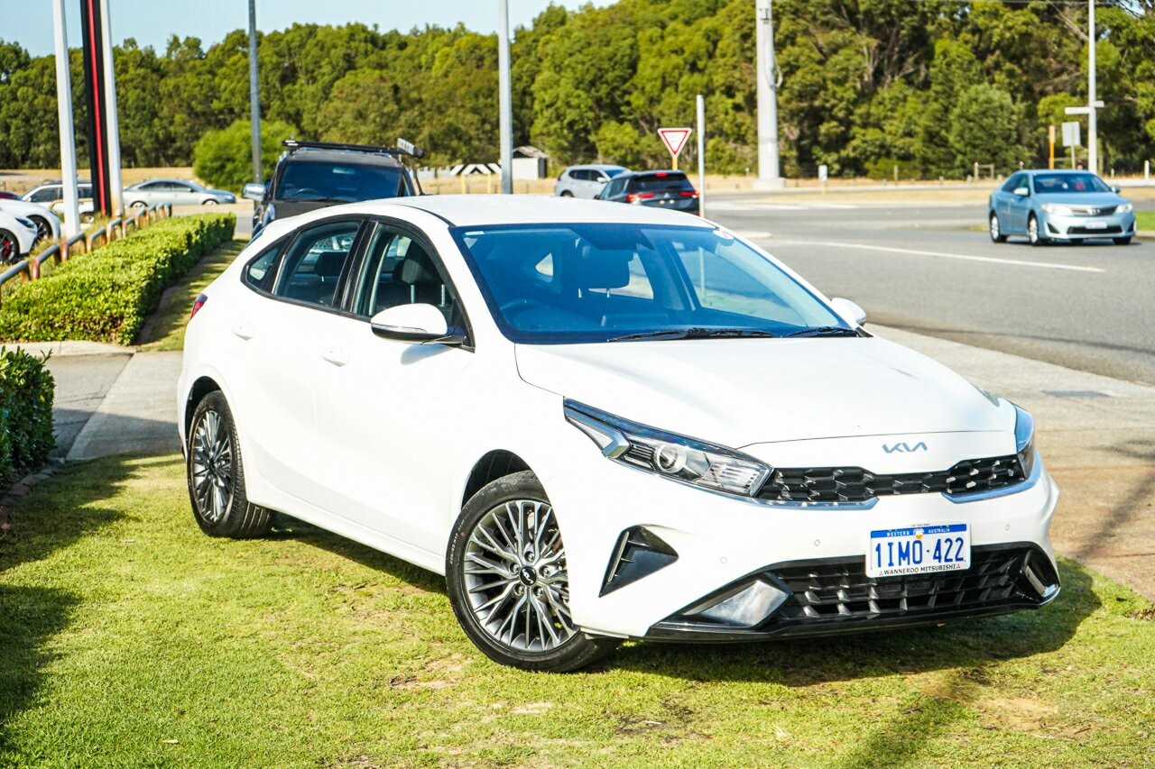 Kia Cerato image 1