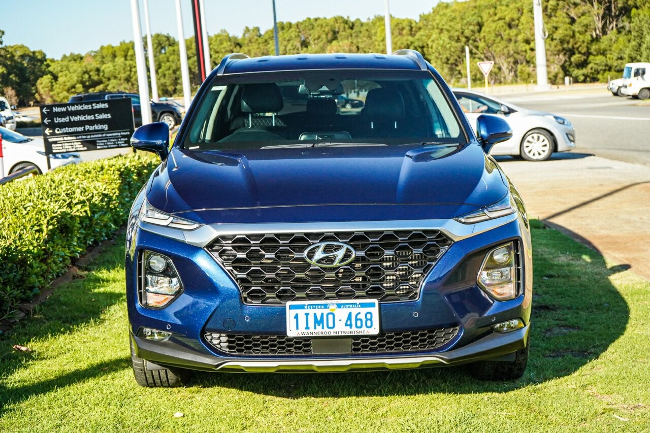 Hyundai Santa Fe image 2