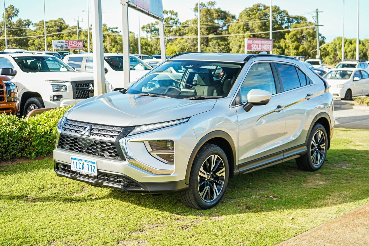 Mitsubishi Eclipse Cross image 3